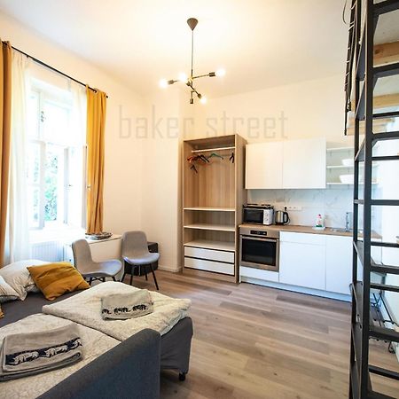 Storey Apartment Close To Metro Palmovka Πράγα Εξωτερικό φωτογραφία