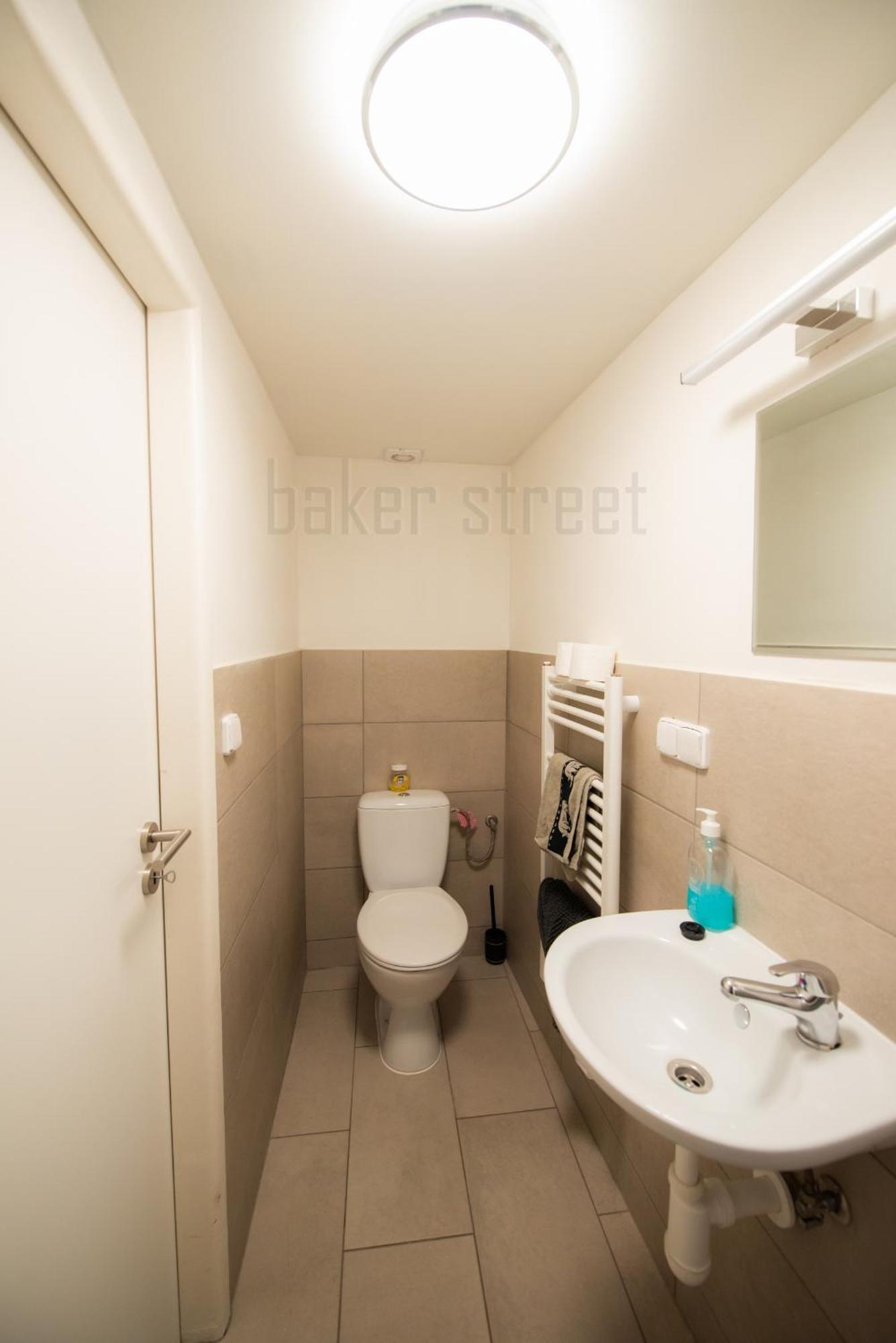 Storey Apartment Close To Metro Palmovka Πράγα Εξωτερικό φωτογραφία